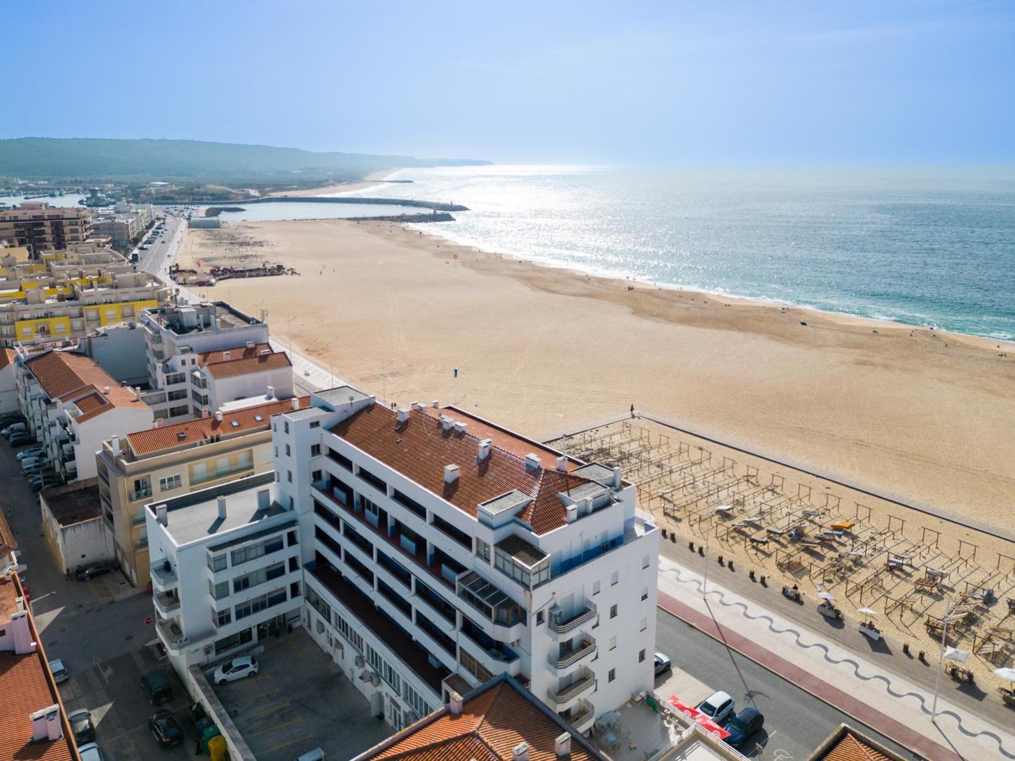 T2 Dina'S Place Nazaré Buitenkant foto