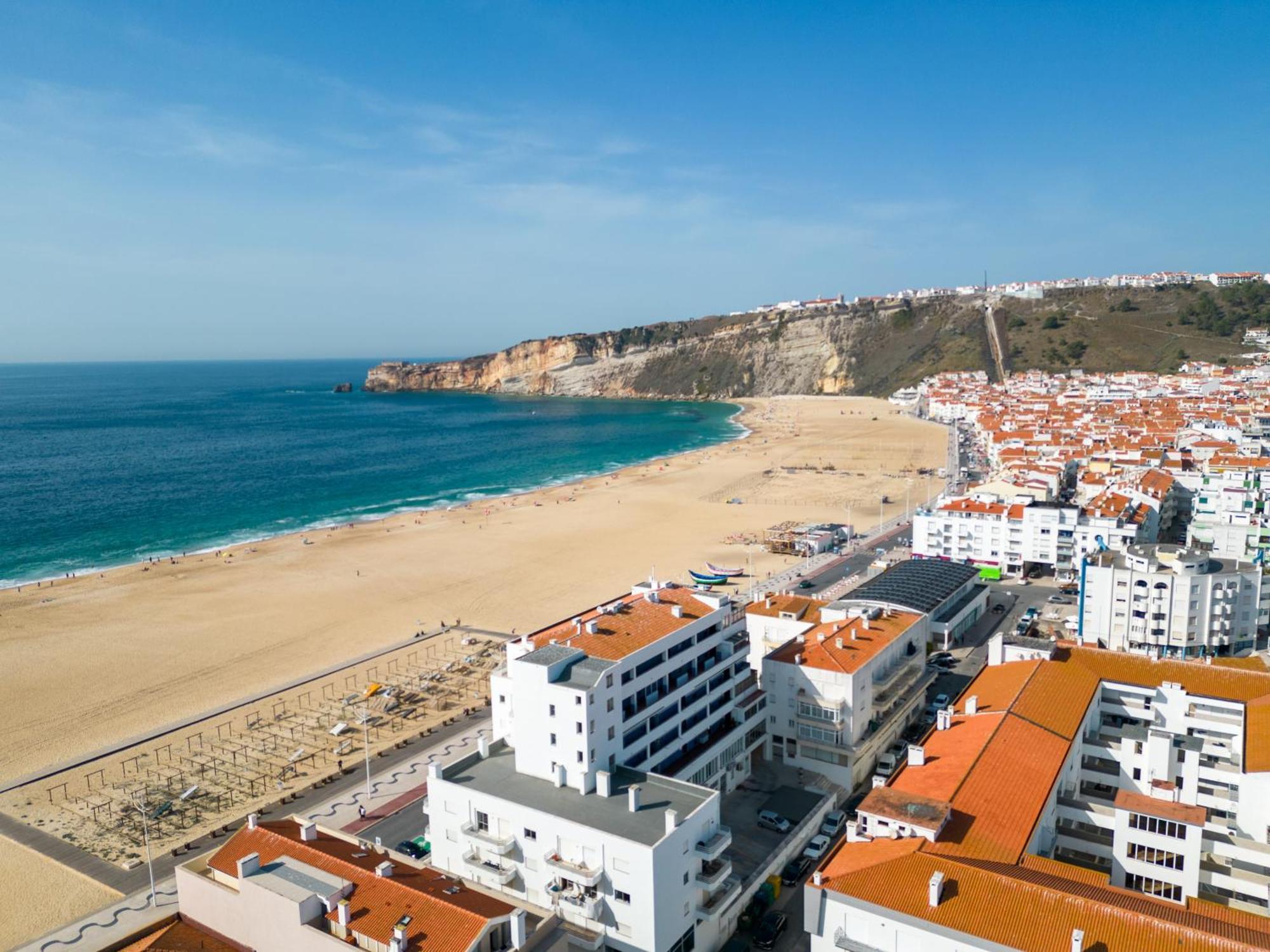 T2 Dina'S Place Nazaré Buitenkant foto