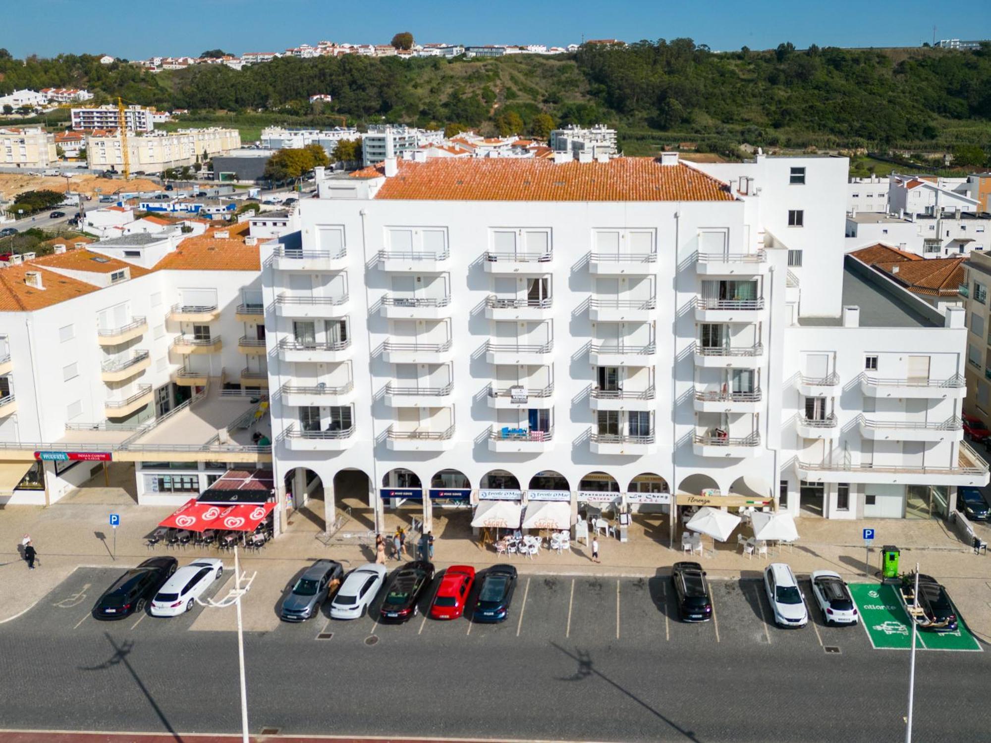 T2 Dina'S Place Nazaré Buitenkant foto